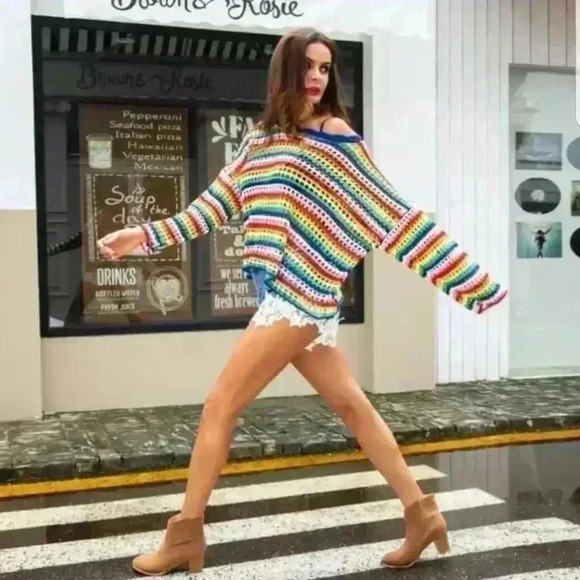 ALLISON Fishnet Sweater Top - Picture 2 of 7